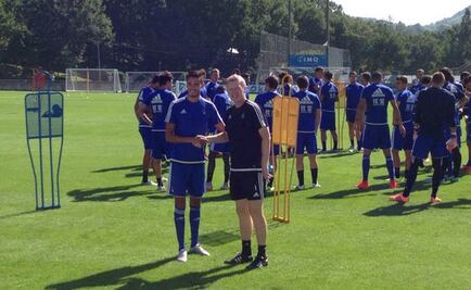 Vela y Reyes se integran a entrenamientos de la Real