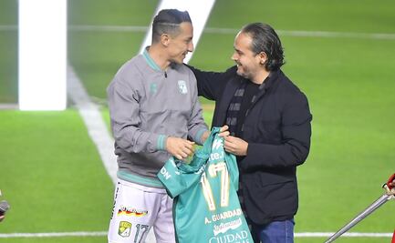 León presenta a Andrés Guardado como refuerzo para el Clausura 2024