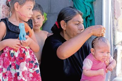 Familias se derriten con temperaturas de 50 grados 