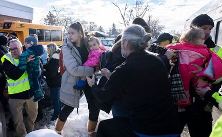 Horror en Canadá: mueren dos niños al impactarse autobús contra guardería; ven acto deliberado