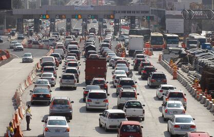 Hay mayor aforo vehicular en la México-Cuernavaca