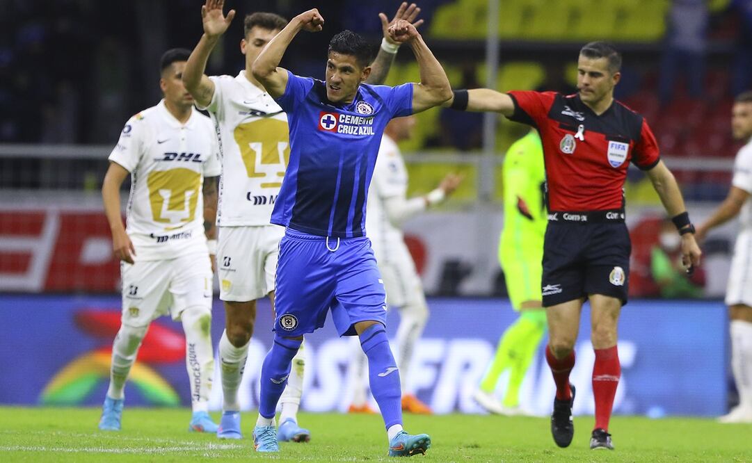 El futbolista llegó para el Clausura 2022 a Cruz Azul - FOTO: Imago7