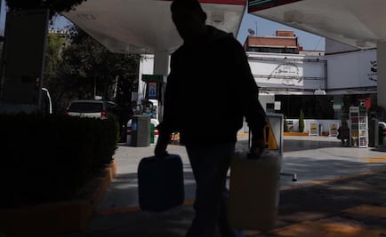 Detienen a presunto funcionario por robar gasolina; "le dio flojera hacer fila", dice