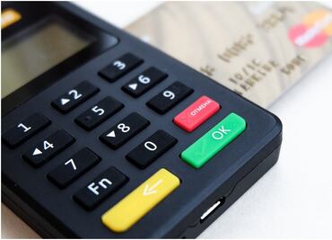 Oxxo y Nubank, con potencial de ganar mercado a bancos en México, dice Moodys