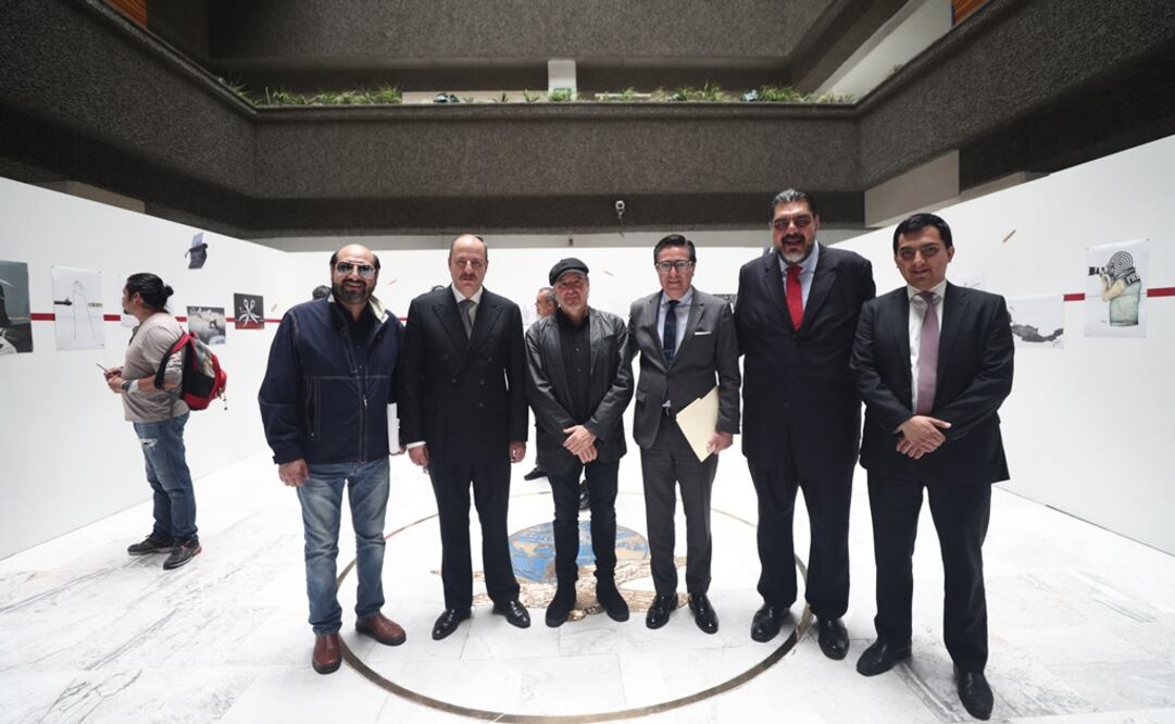 La muestra forma parte de las actividades del Primer Encuentro Internacional Cartónclub “La línea de fuego”. Foto: Alejandra Leyva/ EL UNIVERSAL