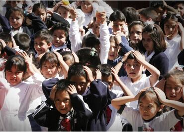 Ola de calor: Ante temperaturas de 42 grados, alumnos podrán llevar prendas frescas en escuelas de Hidalgo