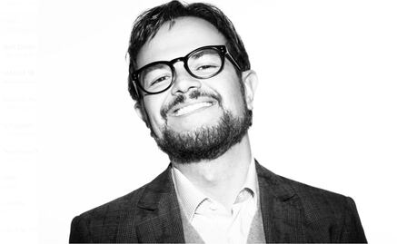 Aleks Syntek reacciona a meme de Telehit: "creo que el community manager no conocía mi carrera"