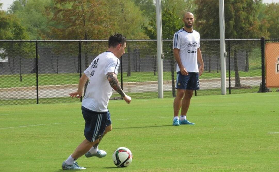 Messi durante el entrenamiento. Tomada de: @Argentina