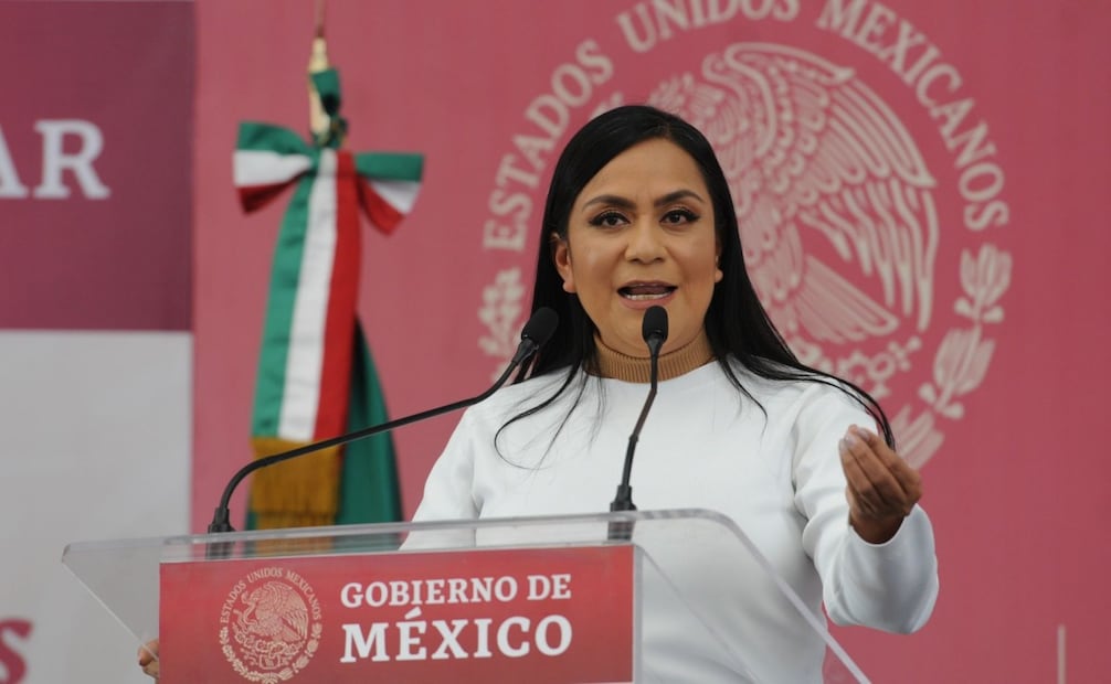 Ariadna Montiel, entonces secretaria del Bienestar, durante el evento Tarjetas Bienestar Azcapotzalco (06/02/2023). Foto: Daniel Augusto/ Cuartoscuro