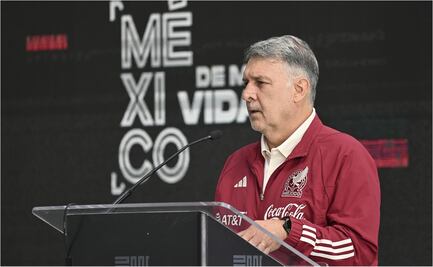 Raúl Jiménez, casi dentro de Qatar 2022; Santiago Giménez será el sacrificado, dijo Gerardo Martino