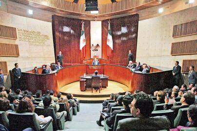 PVEM deberá pagar 7 mdp por tuits de celebridades