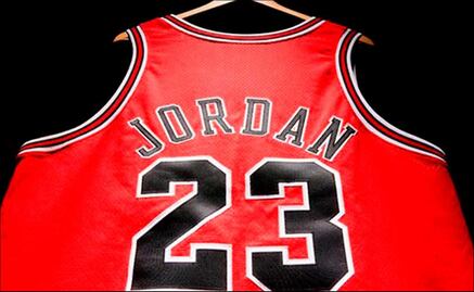 Jersey de Michael Jordan será subastada; tiene un valor de entre tres y cinco millones de dólares