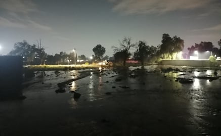 Lluvia de la noche del sábado provoca desbordamiento en río Papalotla en Edomex; reportan afectación en vivienda