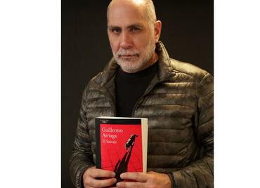 Tres libros para conocer más la obra de Guillermo Arriaga, Premio Alfaguara 2020