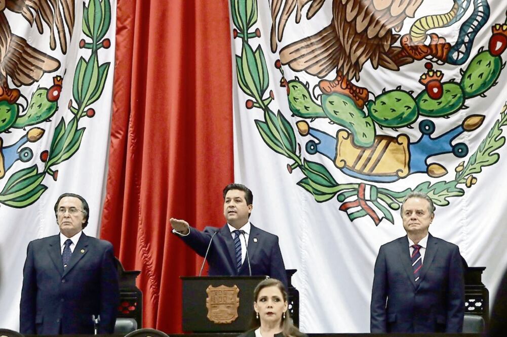 Tras rendir protesta, el gobernador electo, Francisco Javier García Cabeza de Vaca, reconoció que la entidad atraviesa por una crisis de violencia (ESPECIAL)