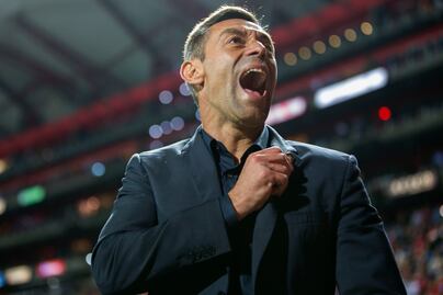 Pedro Caixinha, ¿explotó con los aficionados de Xolos?