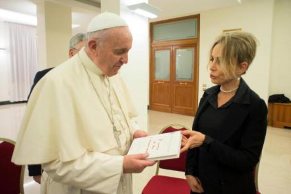 Este es el libro con las recetas del Papa Francisco