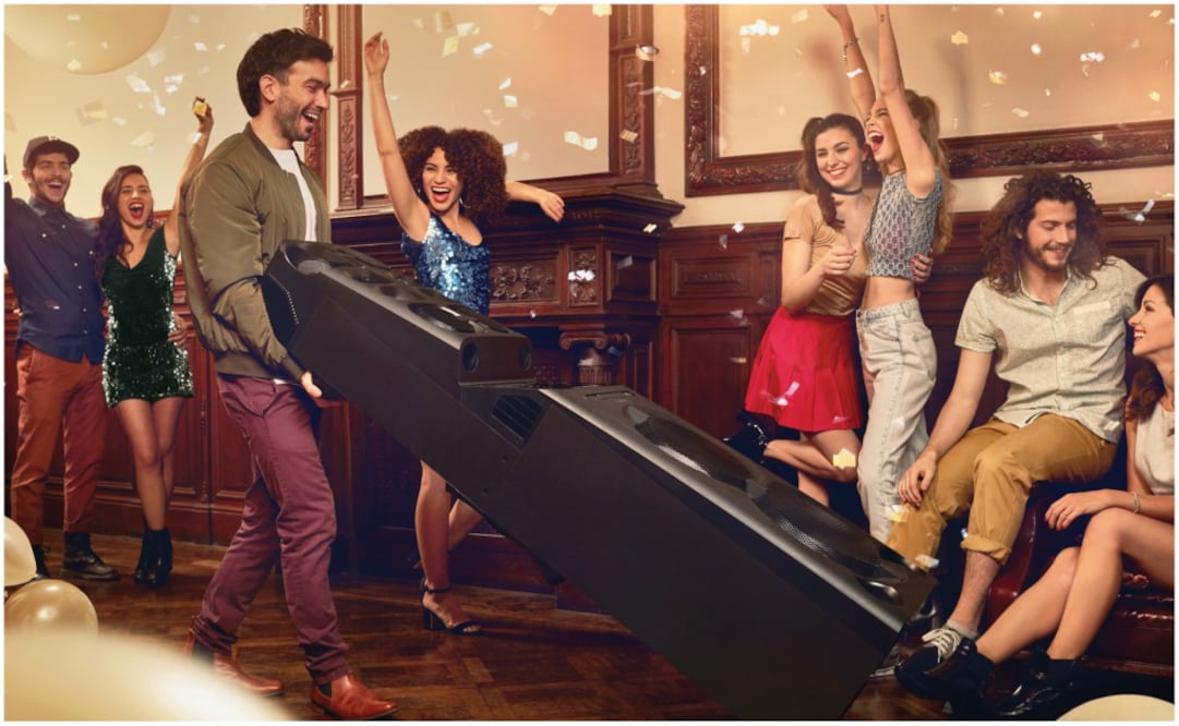 El MUTEKI V90 es compatible con las apps Sony Music Center y Fiestable para utilizar tu dispositivo móvil como mando a distancia para controlar la reproducción de audio y las luces