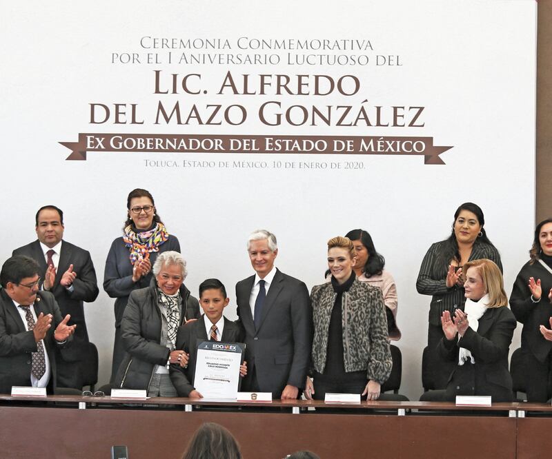 Olga Sánchez Cordero, secretaria de Gobernación, acompañó a Alfredo del Mazo, gobernador mexiquense, así como a su esposa, Fernanda Castillo de Del Mazo, y Carmen Maza, viuda de Del Mazo González. Foto: JORGE ALVARADO. EL UNIVERSAL