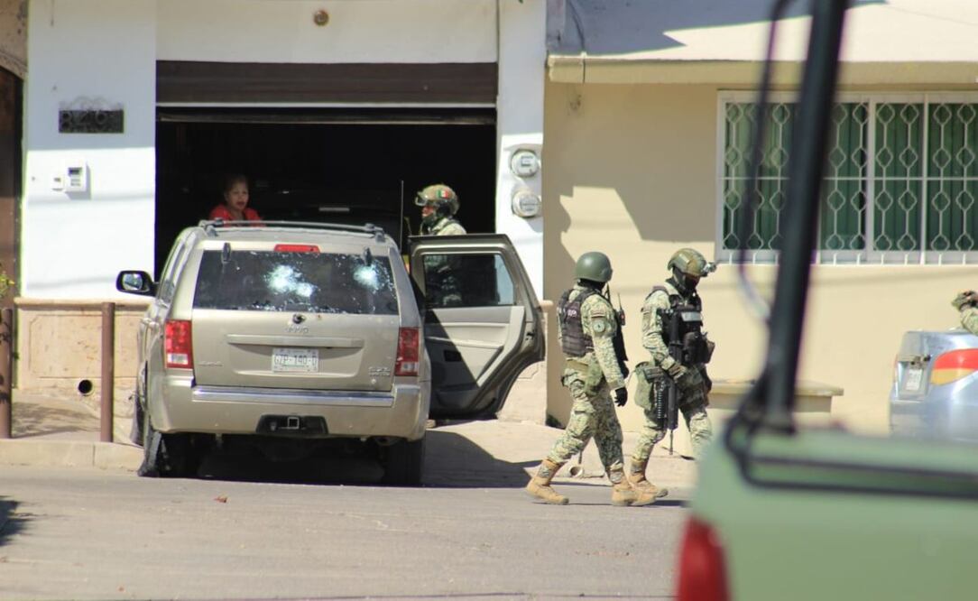 Las autoridades federales y estatales fueron notificadas sobre una intensa balacera en la colonia Aurora. FOTO: Javier Cabrera/El Universal