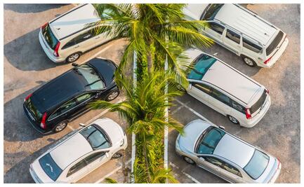 De cuánto es la multa por apartar lugares para estacionarse en la calle