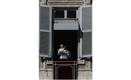 Papa llama al diálogo en Medio Oriente