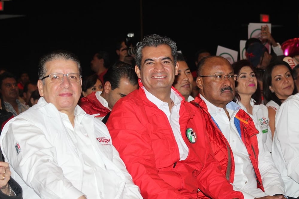 El presidente nacional del PRI, Enrique Ochoa Reza, asistió al inicio de campaña de Enrique Doger a la gubernatura de Puebla (Foto: Omar Contreras / EL UNIVERSAL)