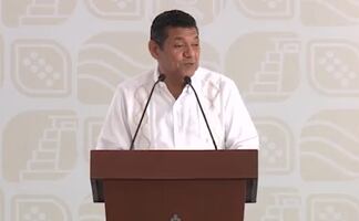 Javier May descarta dejar la gubernatura; “No nos vamos a ningún lado”, responde a exgobernador por rumores sobre su salida