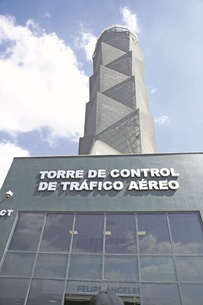 Desde torre dan ajuste final al nuevo aeropuerto Felipe Ángeles