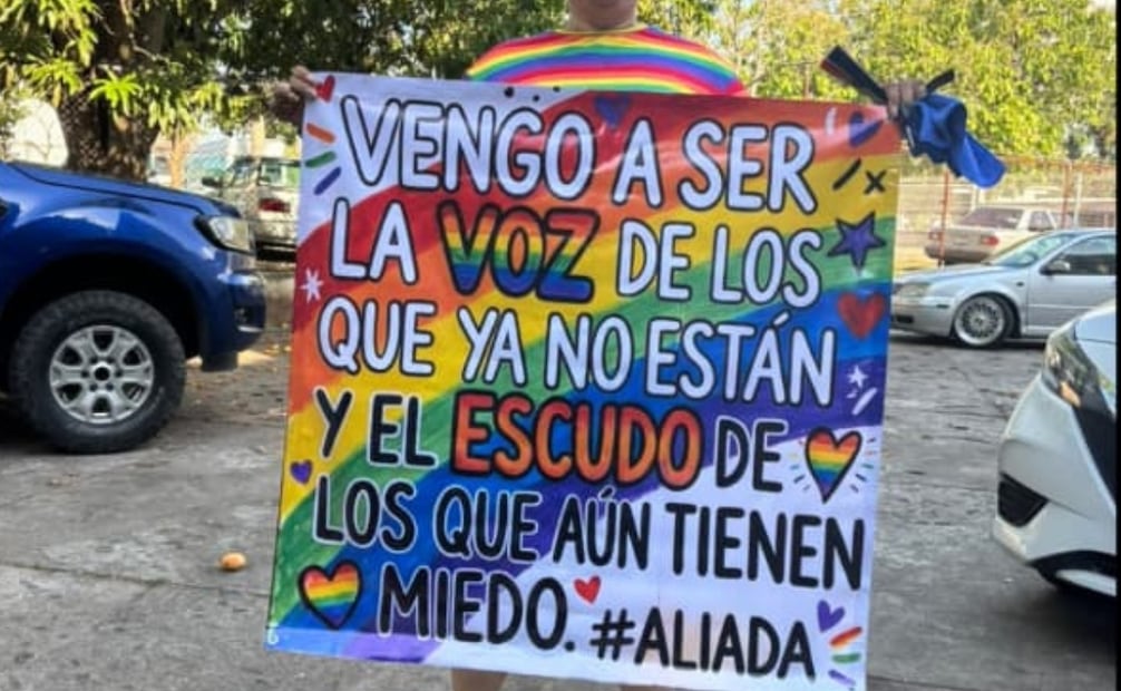 Los códigos civil y penal de Tabasco criminalizan a personas con VIH, requiriendo pruebas para el matrimonio. | Foto: Especial.