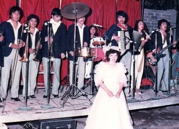 Cuando los Ángeles Azules tocaban en fiestas de XV años