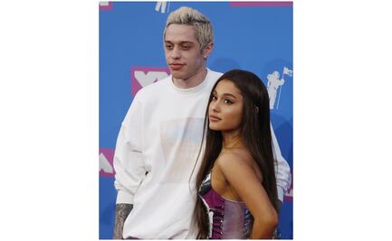 Pete Davidson recrimina a Ariana Grande en su programa 