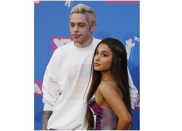 Pete Davidson recrimina a Ariana Grande en su programa