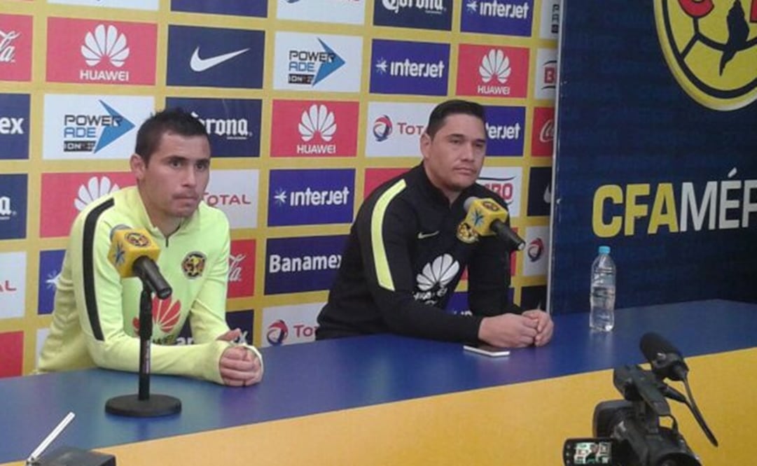 Aguilar y Muñoz en conferencia de prensa. Alfonso Morales