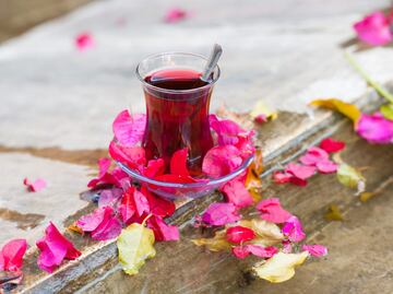 Estos son los beneficios de tomar infusión de bugambilia