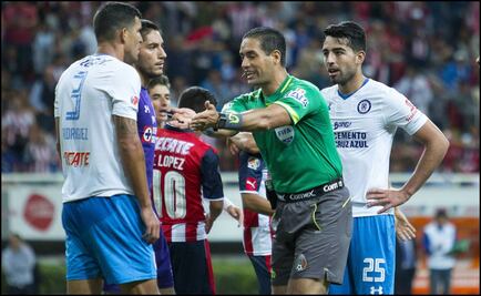 Analizan árbitros paro indefinido