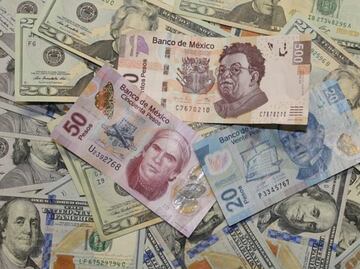 Precio del dólar abre la semana a la baja en 20.19 pesos al mayoreo; criptomoneda retrocede