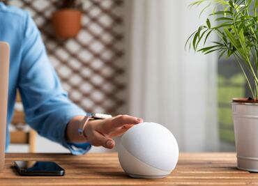 Lanzan Alexa+, el asistente de voz impulsado con IA