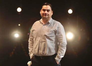 Hugo Alfredo Hinojosa gana Premio Estatal de Literatura 2020 por entrevistas y ensayos publicados en Confabulario