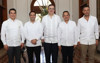 Ebrard se reúne con gobernadores de la región sur-sureste
