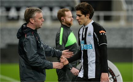 Santiago Muñoz debutó con el primer equipo del Newcastle