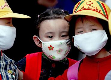 Condenan a muerte a maestra de China que envenenó a 25 niños de un kínder