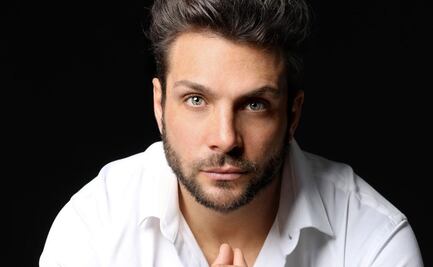 Fama hace a Nicola Porcella arrasar en página para adultos