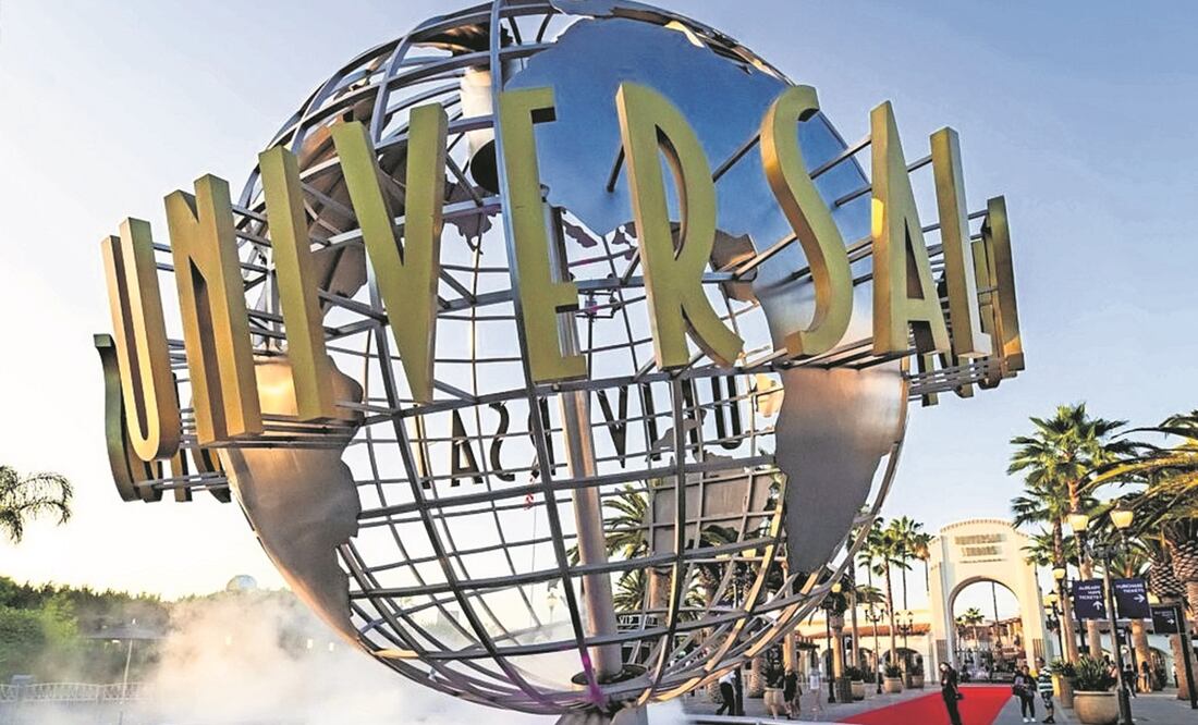 La esfera da la bienvenida a los famosos estudios ubicados en Los Ángeles, que alberga las atracciones derivadas de exitosas películas. Fotos: Cortesía