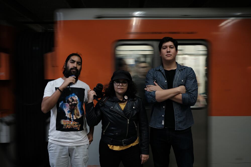 Balam, Pamela y Martín son tres de los jefes de estación de Metro Chilango (Fotografía: Leo Manjarrez)
