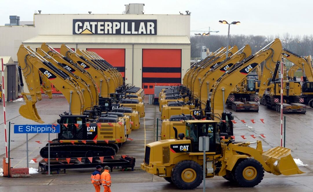 Caterpillar anuncia 5 mil despidos y rebaja sus previsiones para 2015