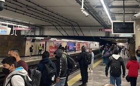 Metro CDMX hoy: Reportan retrasos y estaciones saturadas en cuatro Líneas