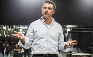 Educación mediática y homologar nombres de dependencias, las iniciativas de Sergio Mayer; desata polémica tras pedir licencia