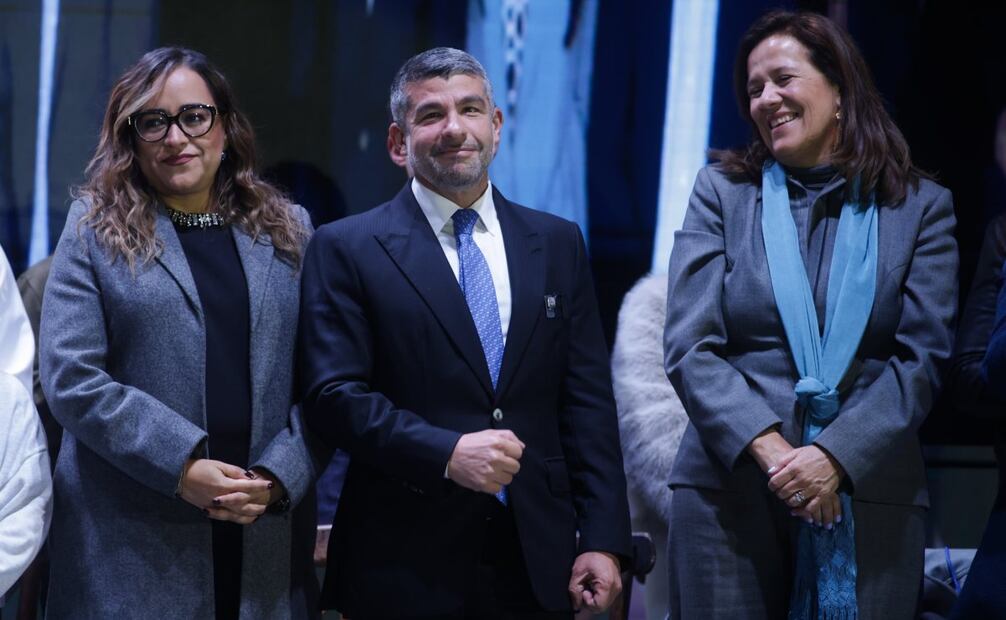 “Sabemos ganarle al oficialismo, sabemos ganarle al dinero y al poder, sabemos trabajar y rendir cuentas, sabemos escuchar y responder, sabemos que en equipo siempre se logra lo que parece imposible”, dijo.
Foto: Carlos Mejía