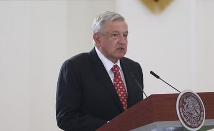 Fuerzas Armadas deben ser garantes de nuestra soberanía: AMLO